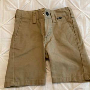 Boys Hurley Khaki shorts- 2t